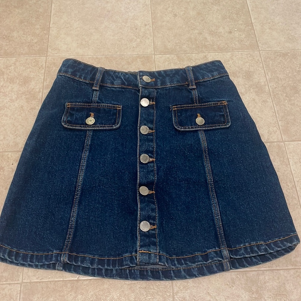 ZARA denim skirt 💙